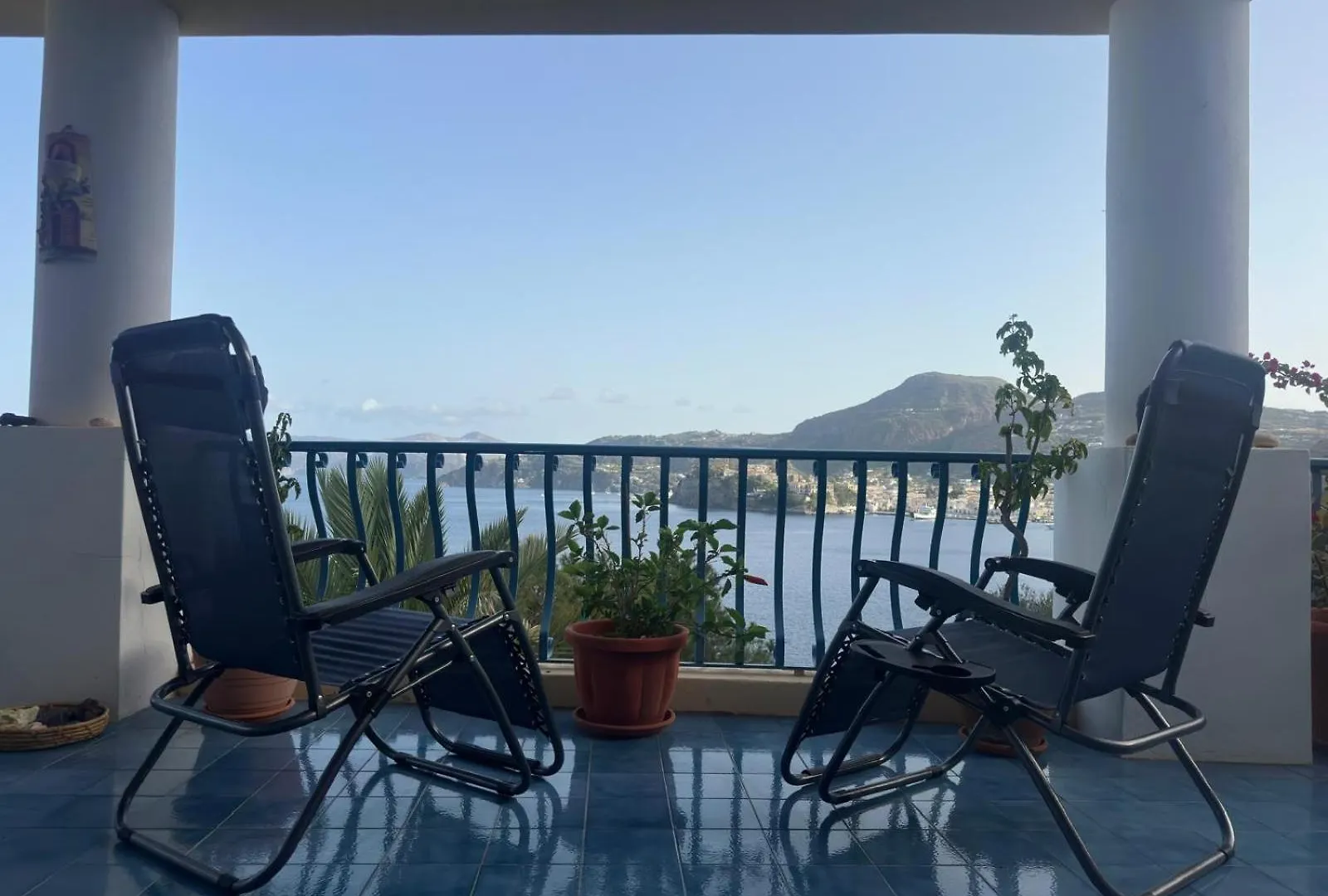 Villa La casa del Capitano, l'uomo e il mare ... Città di Lipari